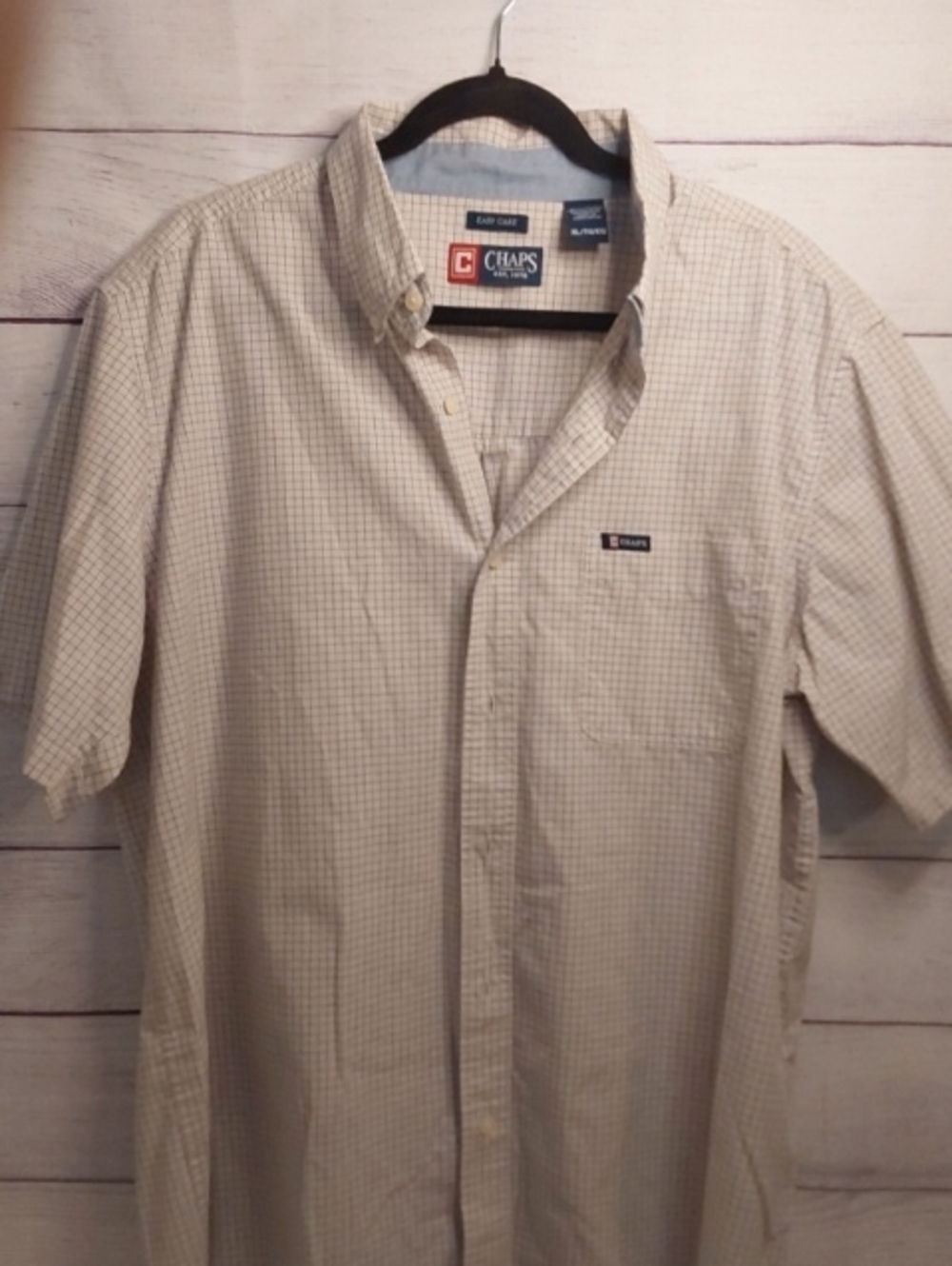Chaps Men's Beige and Light Blue Plaid Short Sleeve Button-Down Shirt